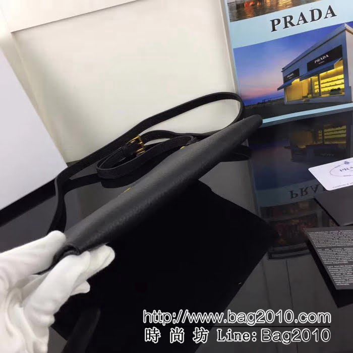 普拉達PRADA原單 1BH050 義大利最新版 進囗頭層牛皮 單肩斜跨包 PHY1622